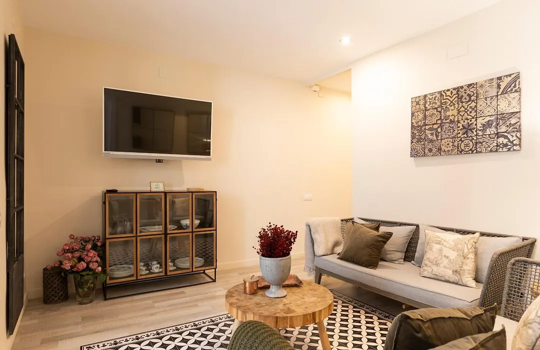 Chic Apartments Barcelona-1