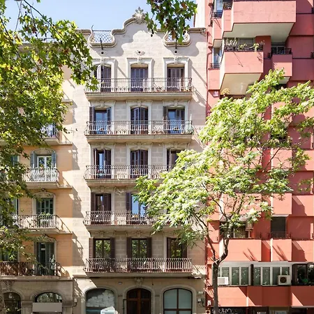 Chic Apartments Barcelona-3